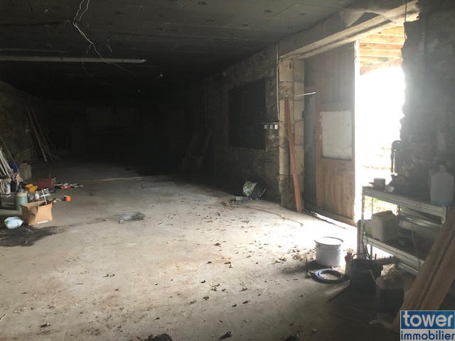 Maison - 233 m² - 5 pièces