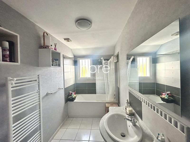 Maison - 129 m² - 6 pièces