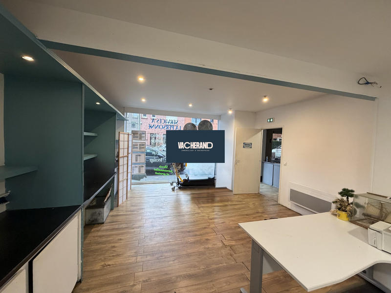 Local commercial - 220 m²