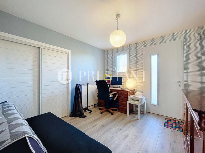 Maison - 170 m² - 7 pièces