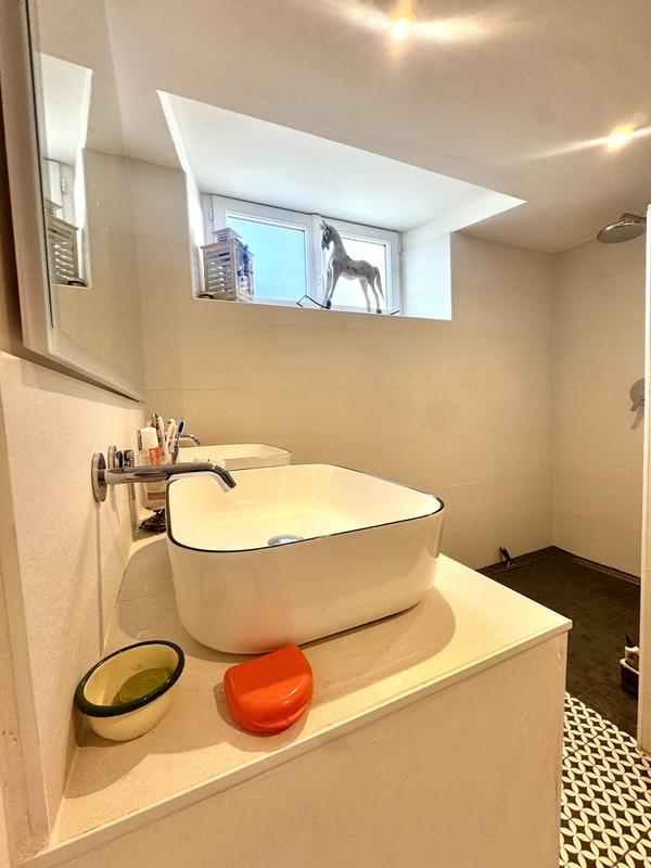 Appartement - 206 m² - 6 pièces