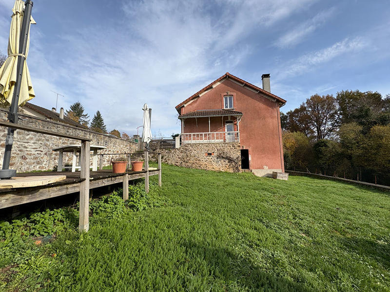 Maison - 148 m² - 6 pièces