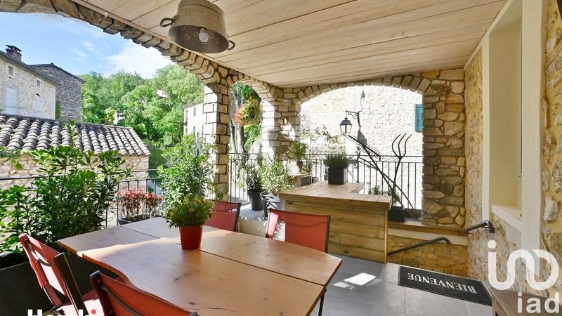 Maison de village - 130 m² - 8 pièces