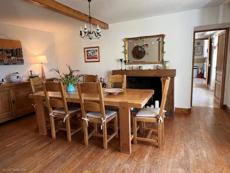 Maison ancienne - 185 m² - 5 pièces