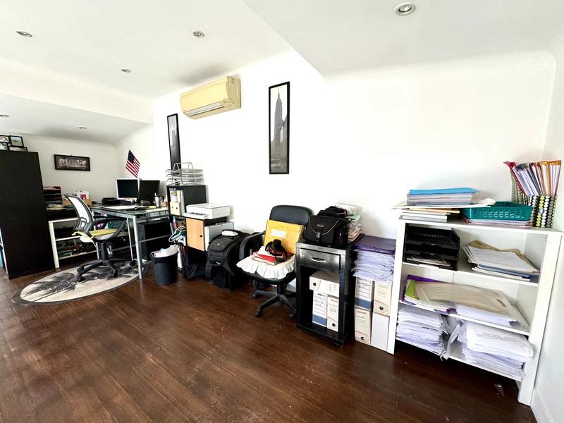 Appartement - 92 m² - 4 pièces