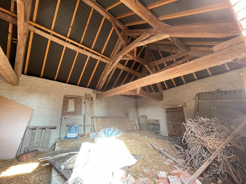 Maison - 150 m² - 2 pièces