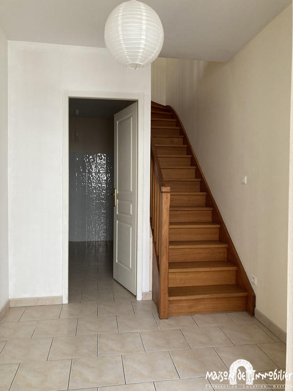 Appartement - 80 m² - 3 pièces