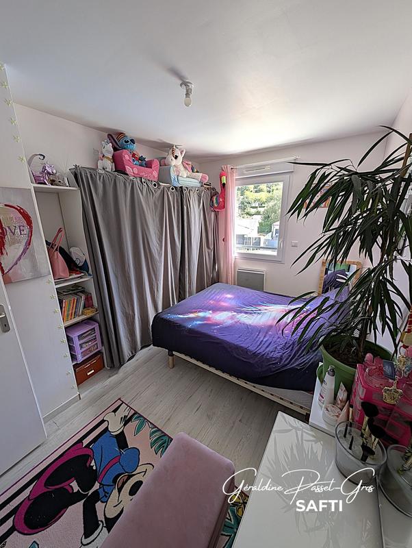 Maison - 84 m² - 4 pièces