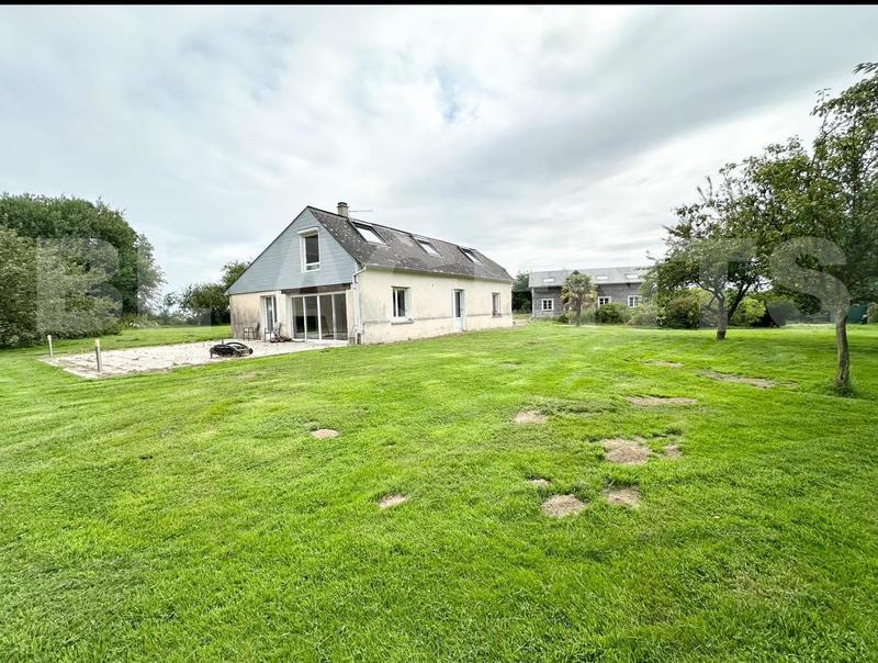 Maison - 314 m² - 11 pièces