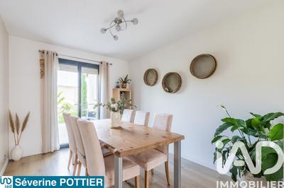 Maison - 100 m² - 6 pièces