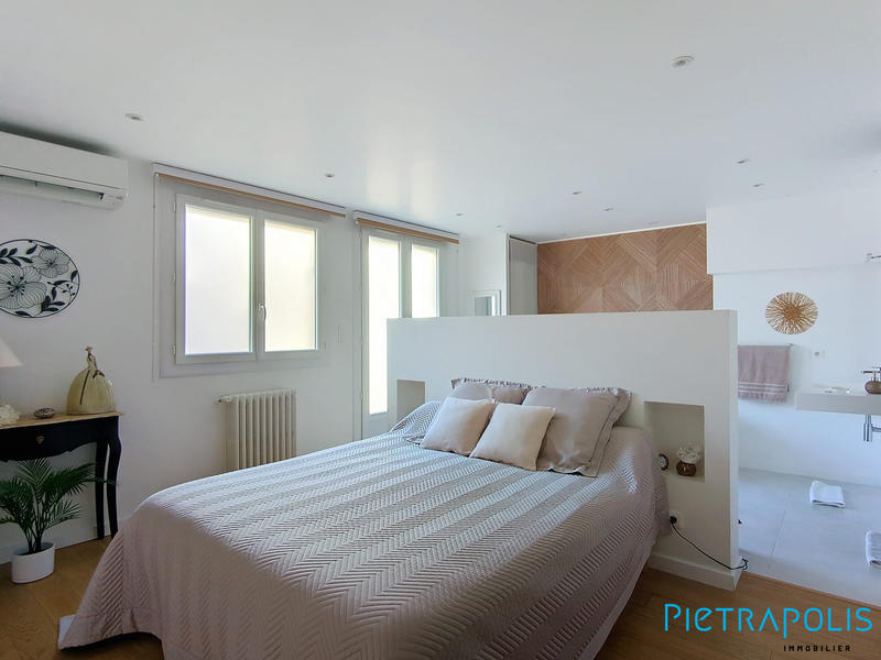 Appartement - 90 m² - 3 pièces