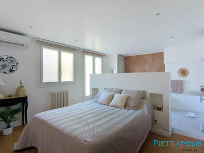 Appartement - 90 m² - 3 pièces