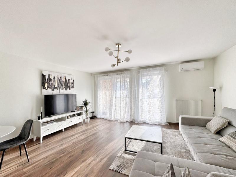 Appartement - 106 m² - 5 pièces