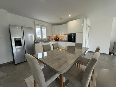 Maison - 132 m² - 4 pièces