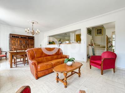 Maison - 155 m² - 7 pièces