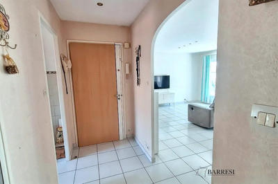 Appartement - 81 m² - 4 pièces