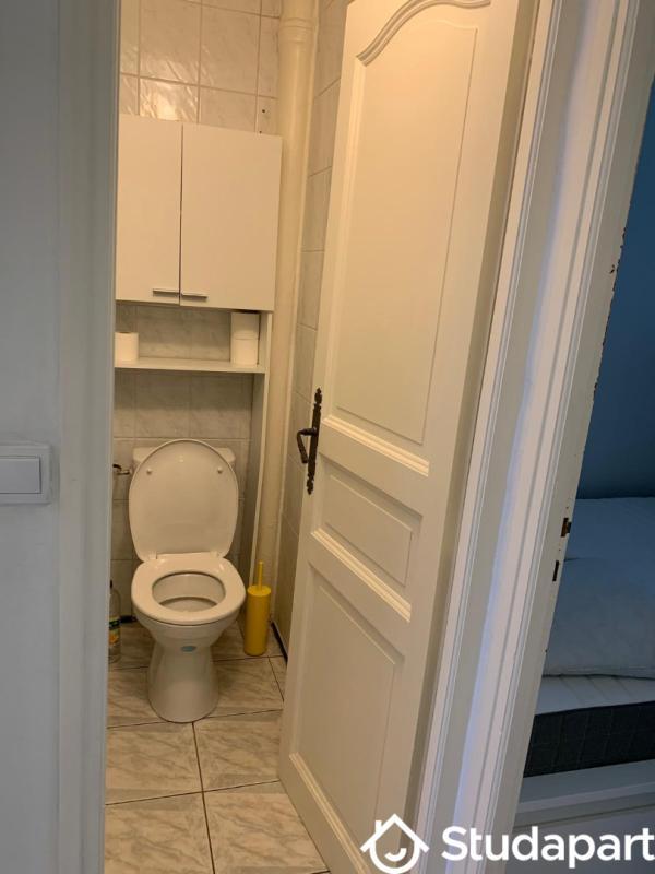 Chambre - 11 m² - 1 pièce