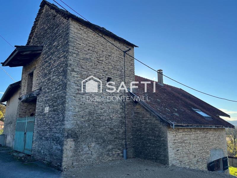 Maison - 93 m² - 4 pièces