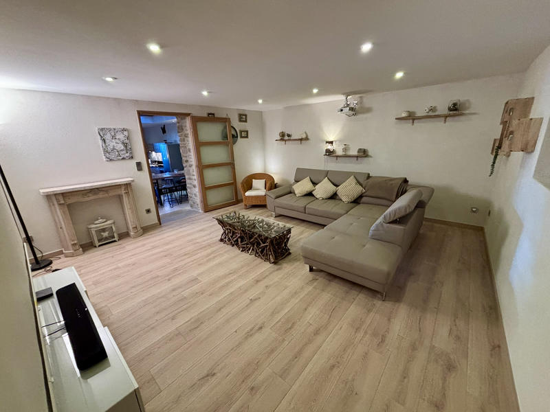 Mas - 185 m² - 5 pièces