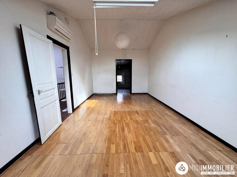 Maison - 160 m² - 5 pièces