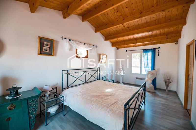 Maison - 205 m² - 6 pièces