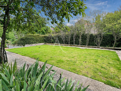 Maison - 162 m² - 6 pièces