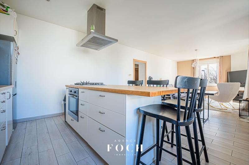 Appartement - 87 m² - 3 pièces