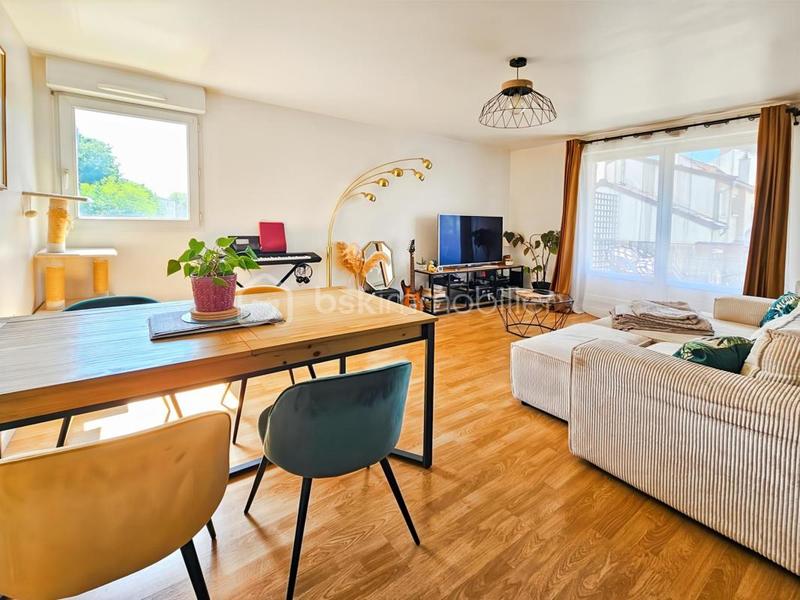 Appartement - 65 m² - 3 pièces