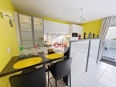 Appartement - 80 m² - 4 pièces