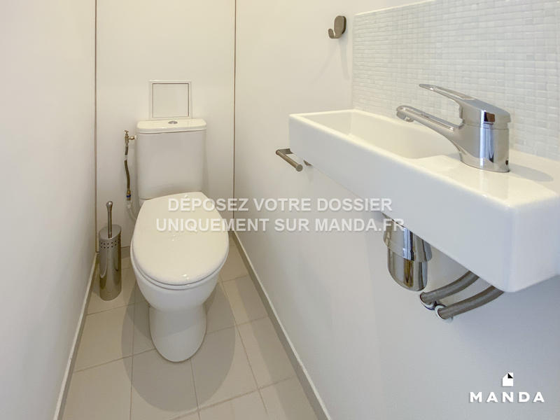 Chambre - 11 m² - 7 pièces