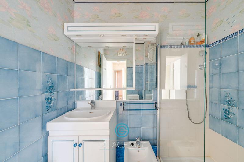 Appartement - 75 m² - 4 pièces