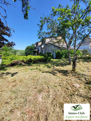 Maison - 180 m² - 8 pièces