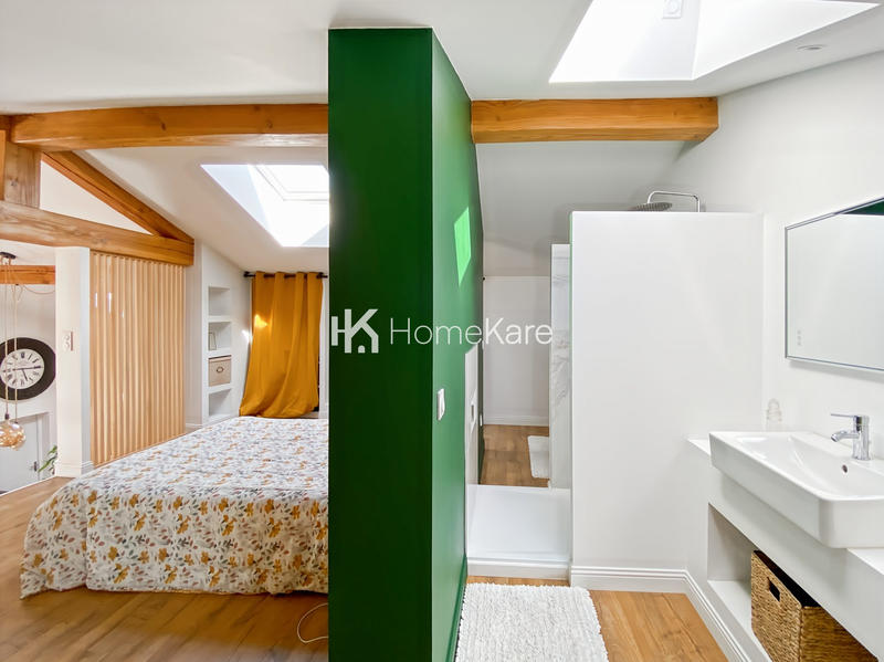 Maison - 180 m² - 5 pièces