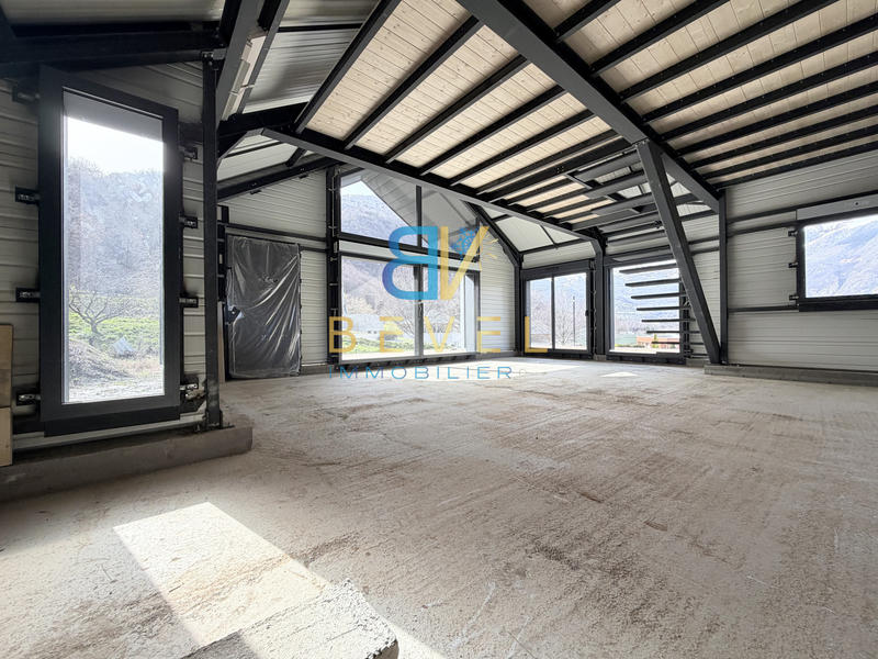 Maison - 160 m² - 6 pièces