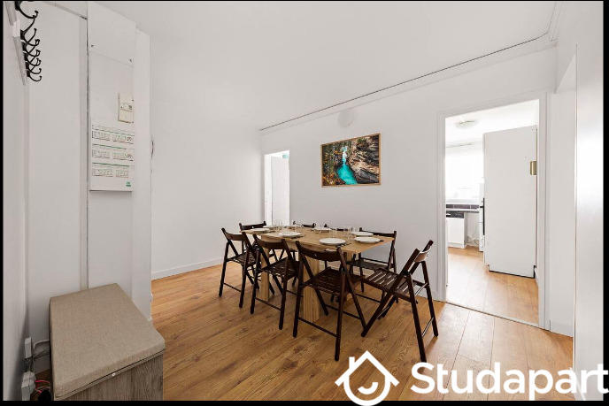 Chambre - 10 m² - 1 pièce