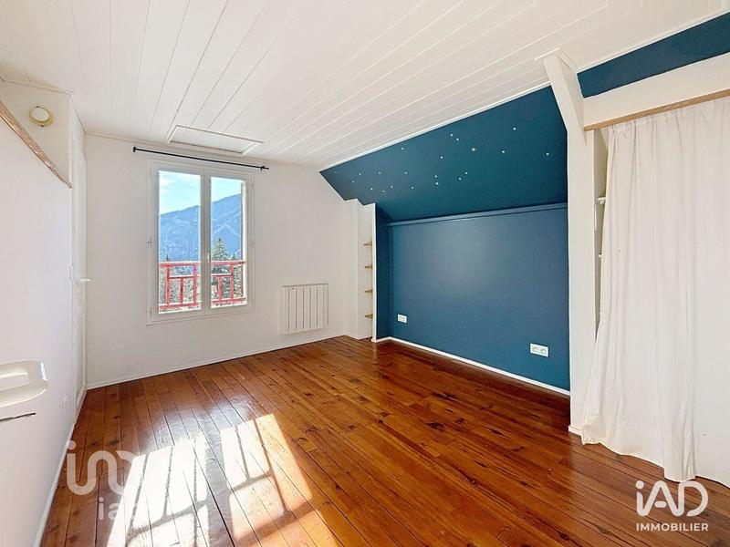 Maison - 167 m² - 6 pièces