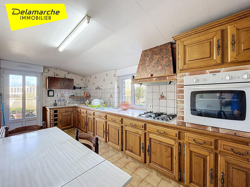 Maison - 98 m² - 5 pièces