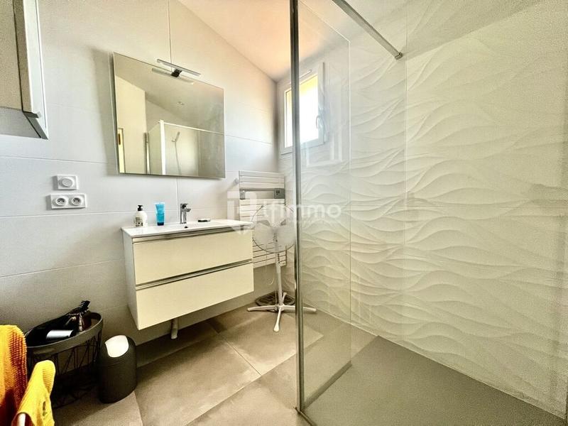 Maison - 160 m² - 5 pièces