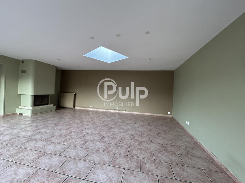 Maison - 245 m² - 5 pièces