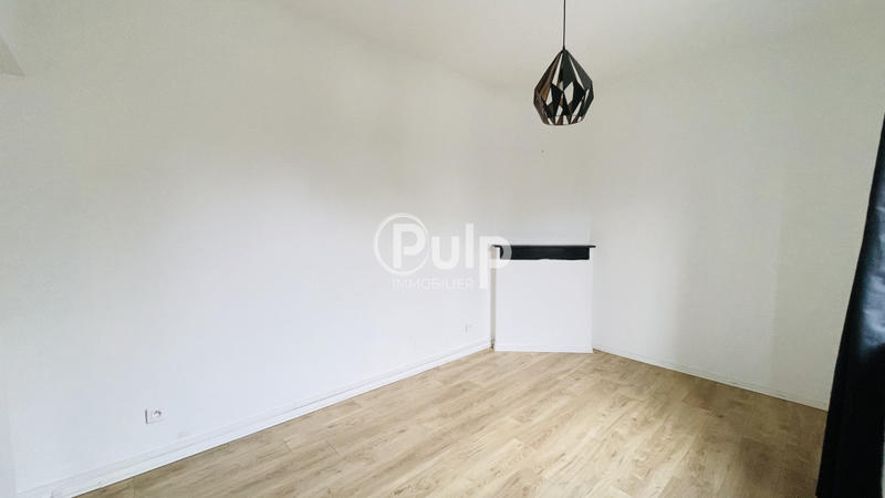 Maison - 85 m² - 5 pièces