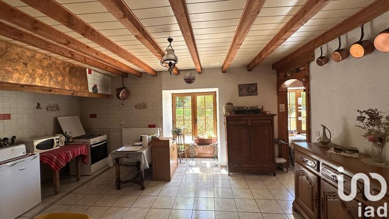 Maison - 180 m² - 4 pièces