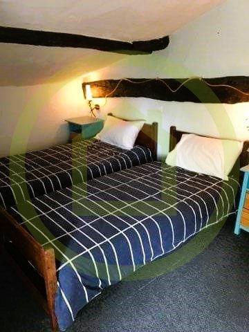 Maison - 525 m² - 12 pièces