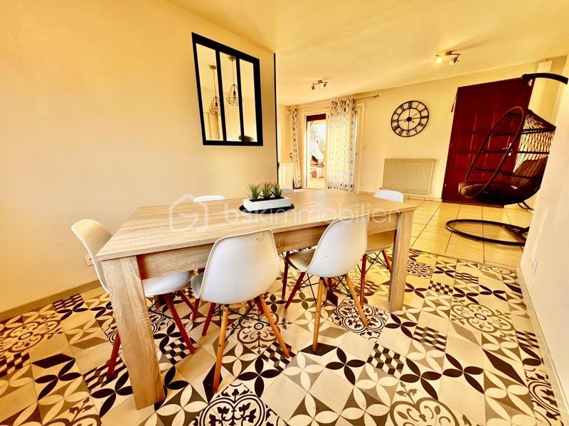 Maison - 113 m² - 5 pièces