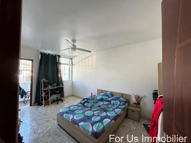 Appartement - 93 m² - 4 pièces