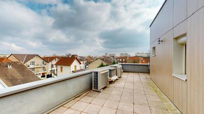 Maison contemporaine - 176 m² - 8 pièces