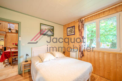 Maison - 81 m² - 4 pièces