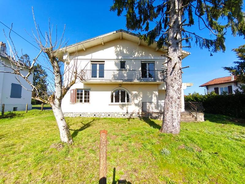 Maison - 172 m² - 6 pièces