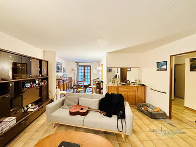 Maison - 86 m² - 4 pièces