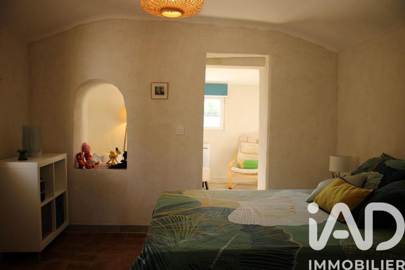 Maison - 185 m² - 5 pièces