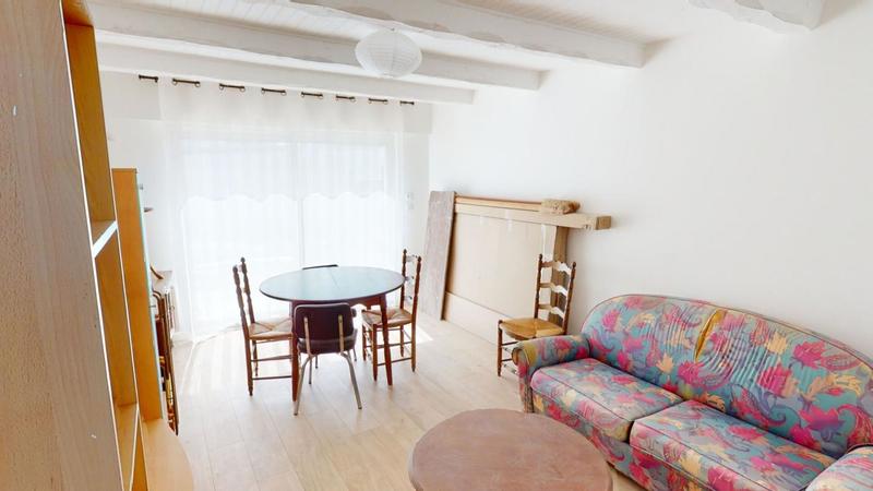 Maison - 212 m² - 9 pièces